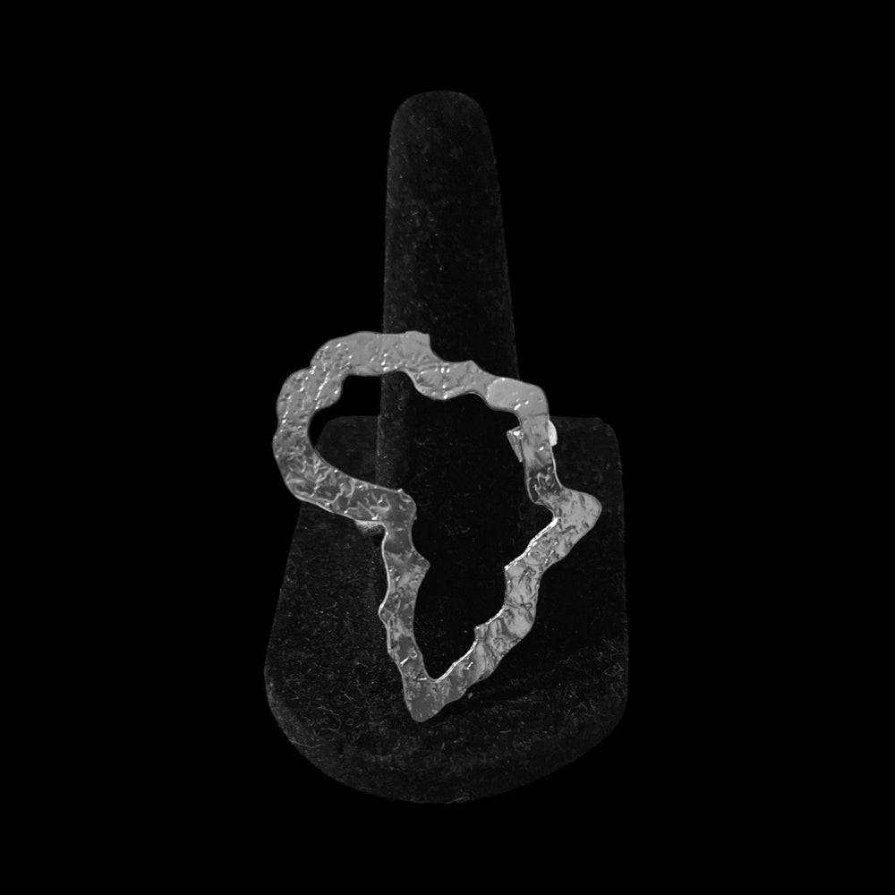 The Nyema Thumb Ring