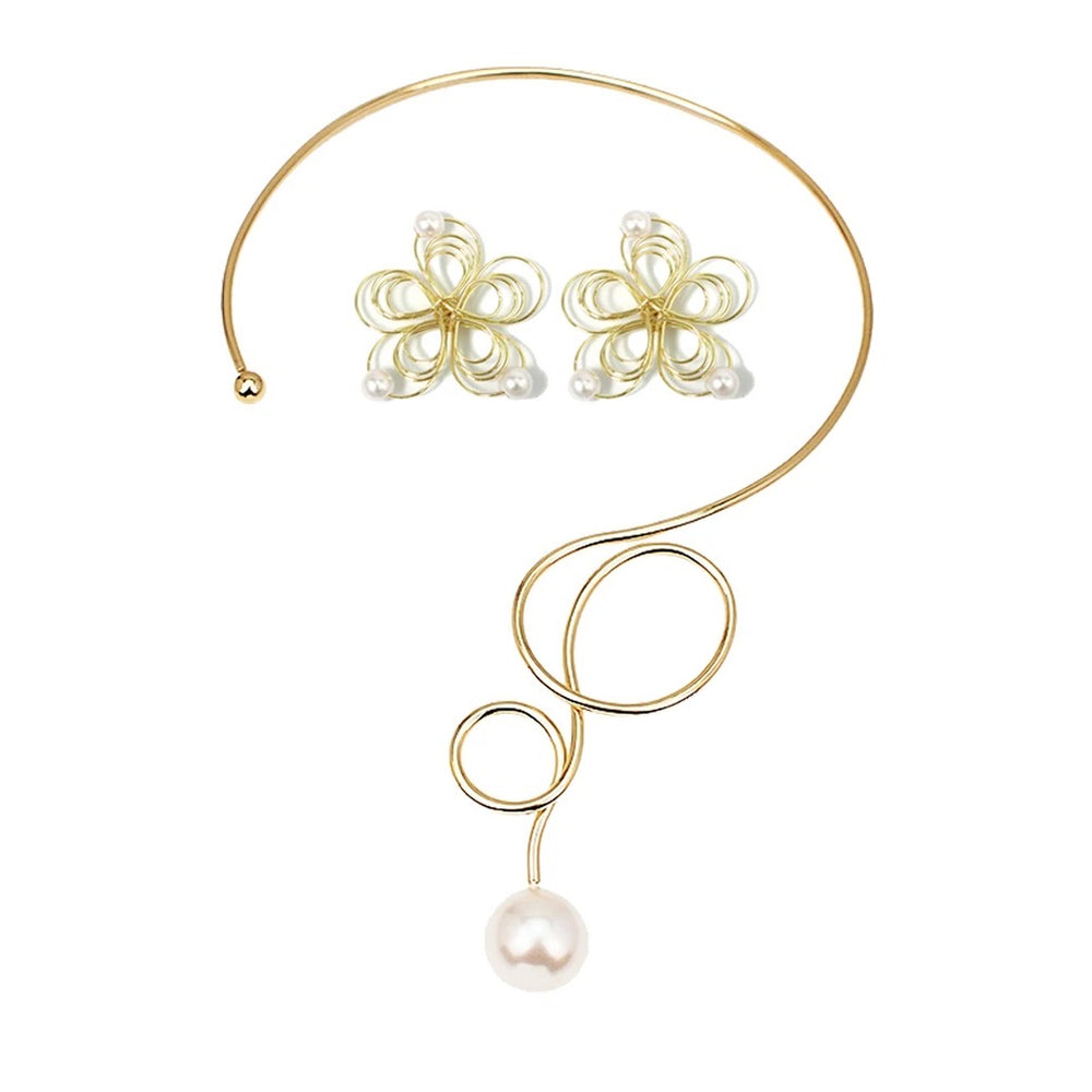 The La Joya Pearl Statement Necklace
